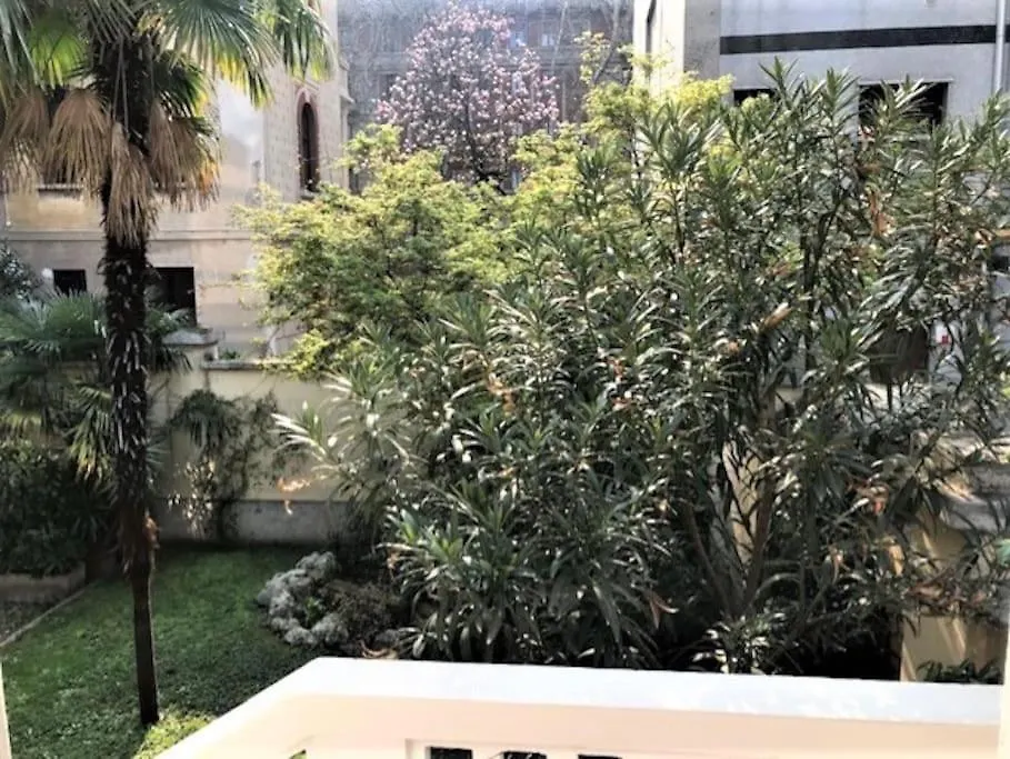 Villa Casa Dello Scoiattolo Milán